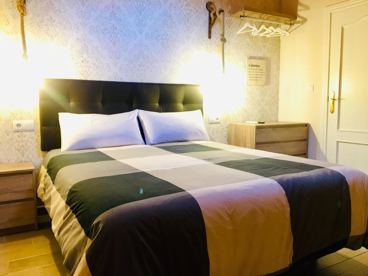Apartamento Dúplex Con Encanto En Centro Histórico De Córdoba. La Corredera.