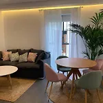 Apartamento a estrenar a un minuto del Alcázar