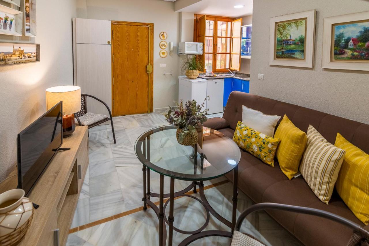Apartamento Juan De Mena Doce Apartment