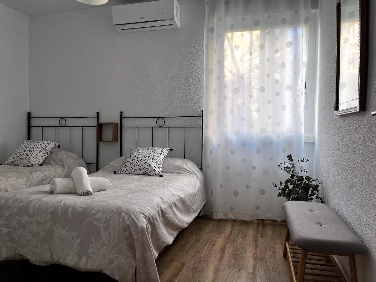 Palace Apartment *