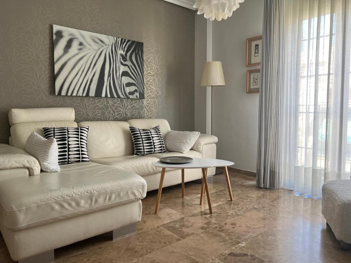 Apartamento La Calahorra Con Parking Gratuito Apartamento Córdoba