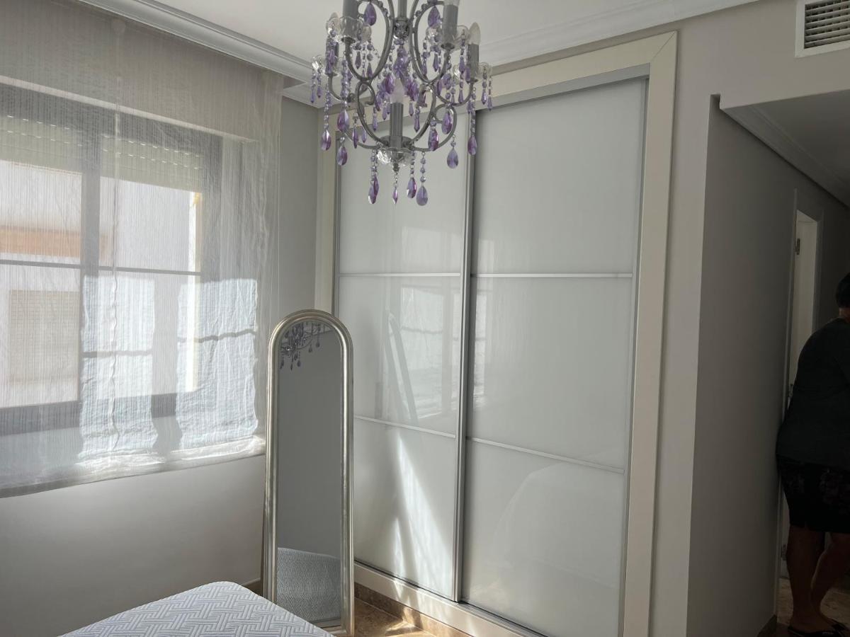 Apartamento Apartamento La Calahorra Con Parking Gratuito