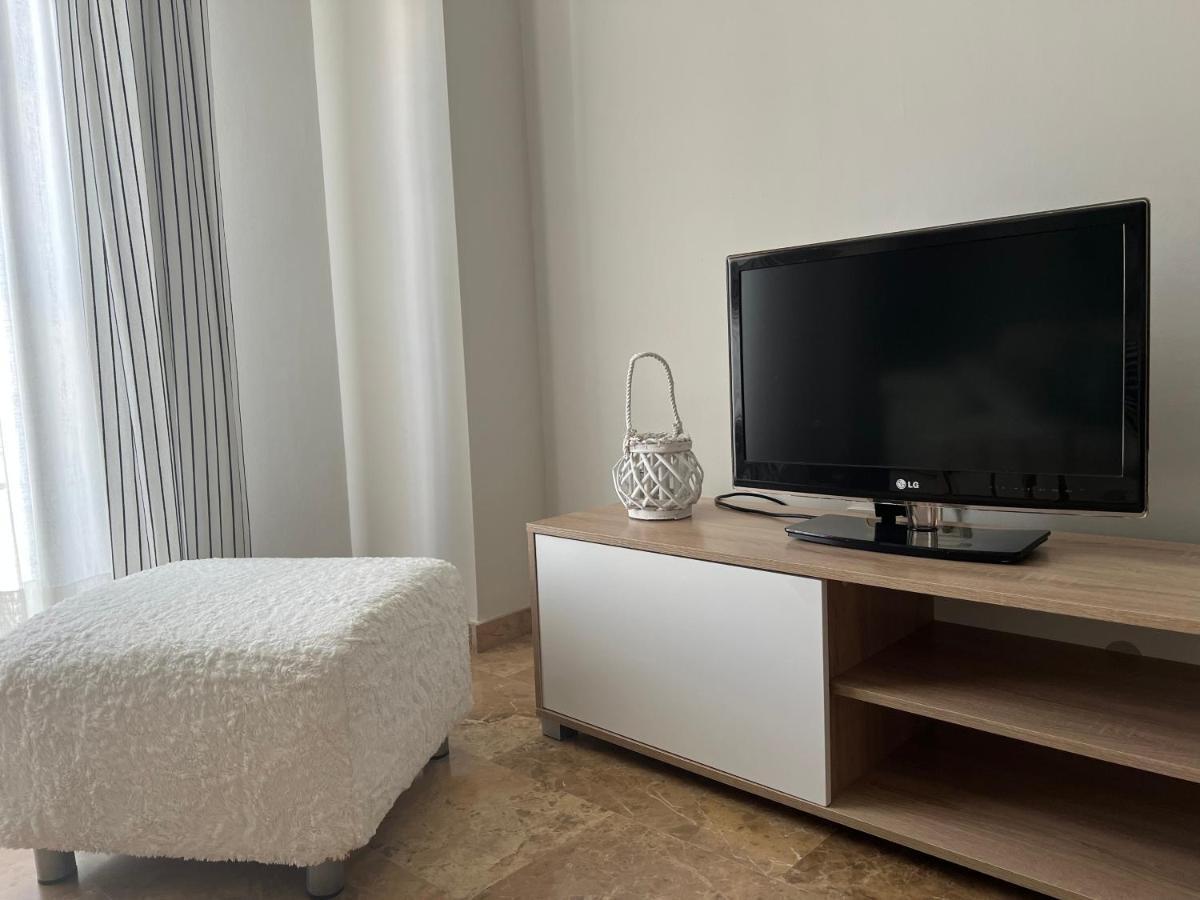 Apartamento Apartamento La Calahorra Con Parking Gratuito