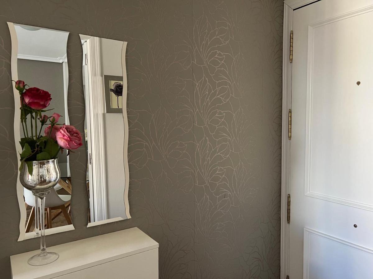 Apartamento La Calahorra Con Parking Gratuito * Córdoba