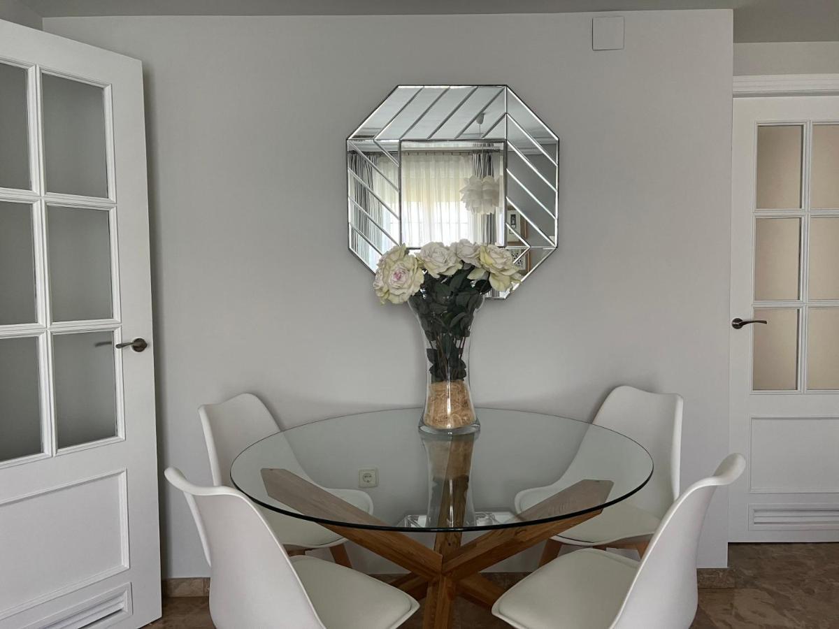Apartamento La Calahorra Con Parking Gratuito