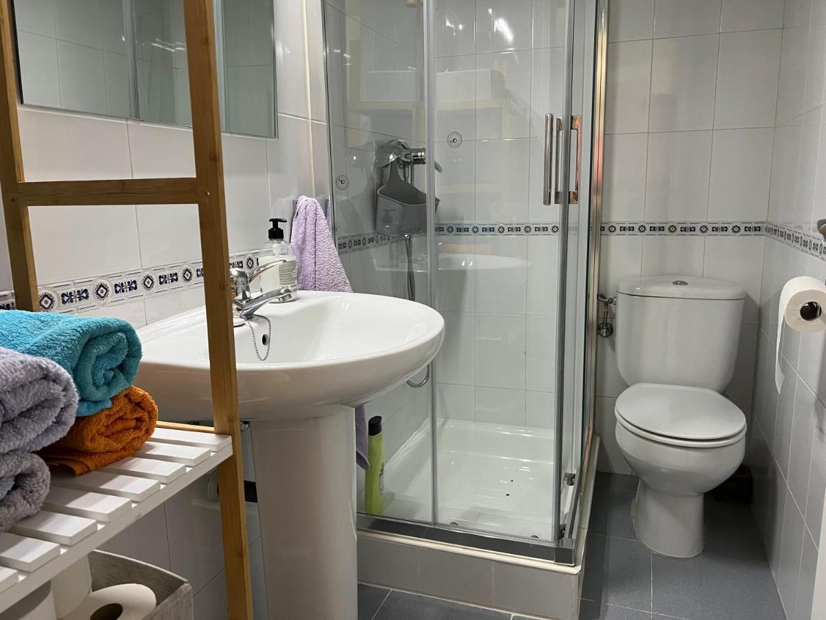 Apartamento La Calahorra Con Parking Gratuito Córdoba