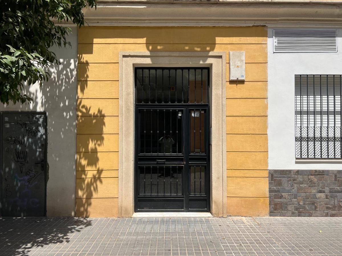 Apartamento Apartamento La Calahorra Con Parking Gratuito