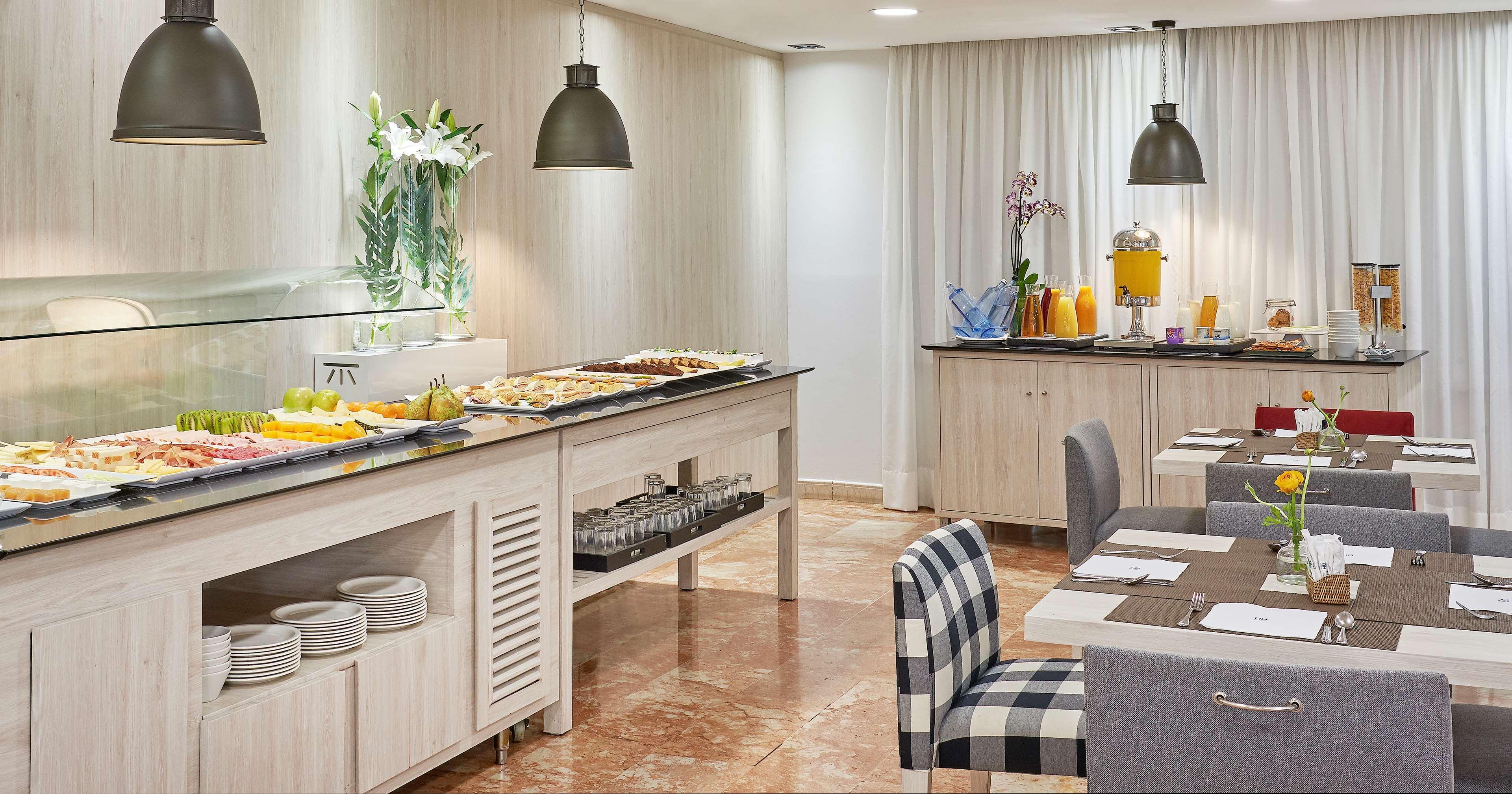 Hotel Nh Califa Cordoba