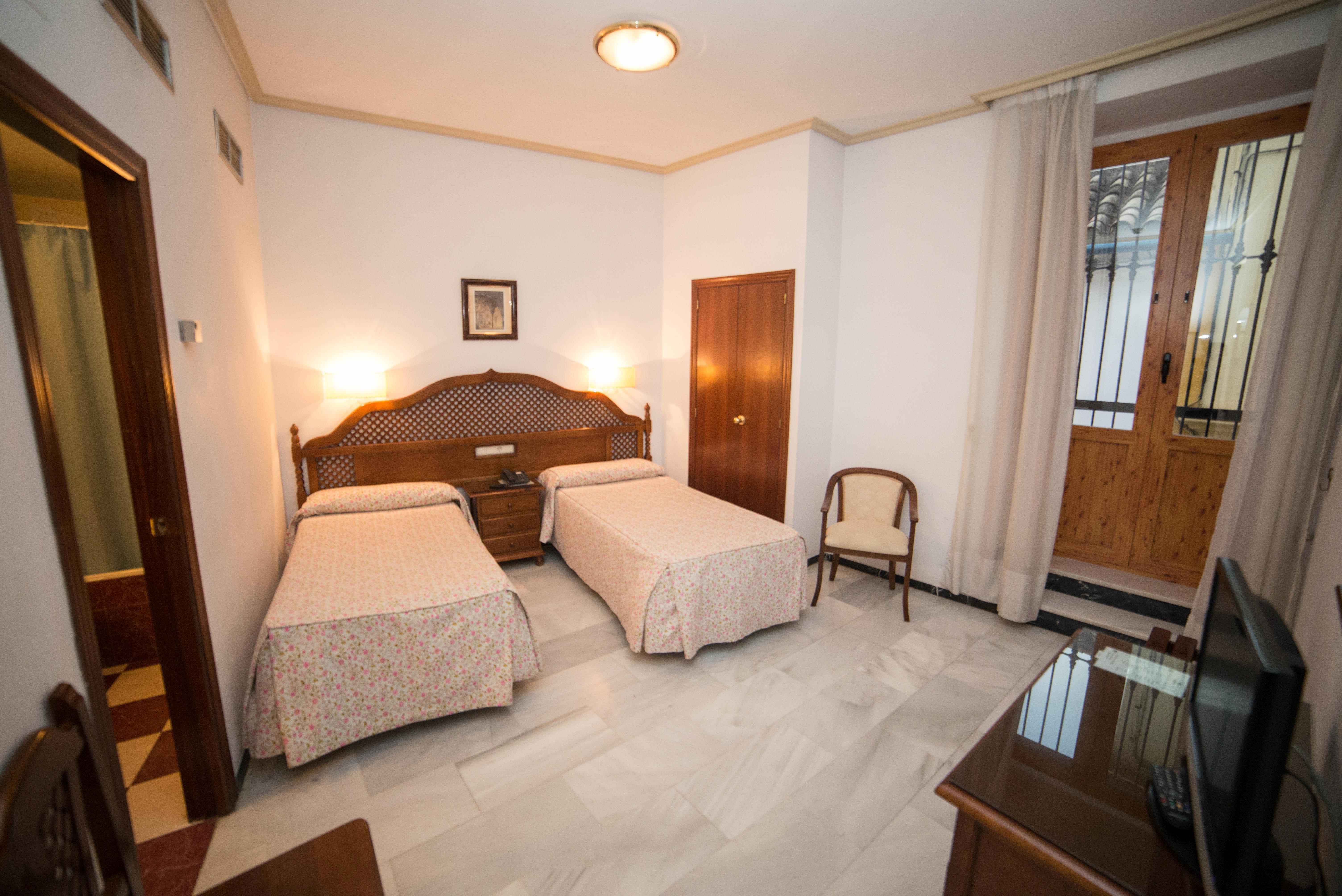 Hotel Omeyas Cordoba