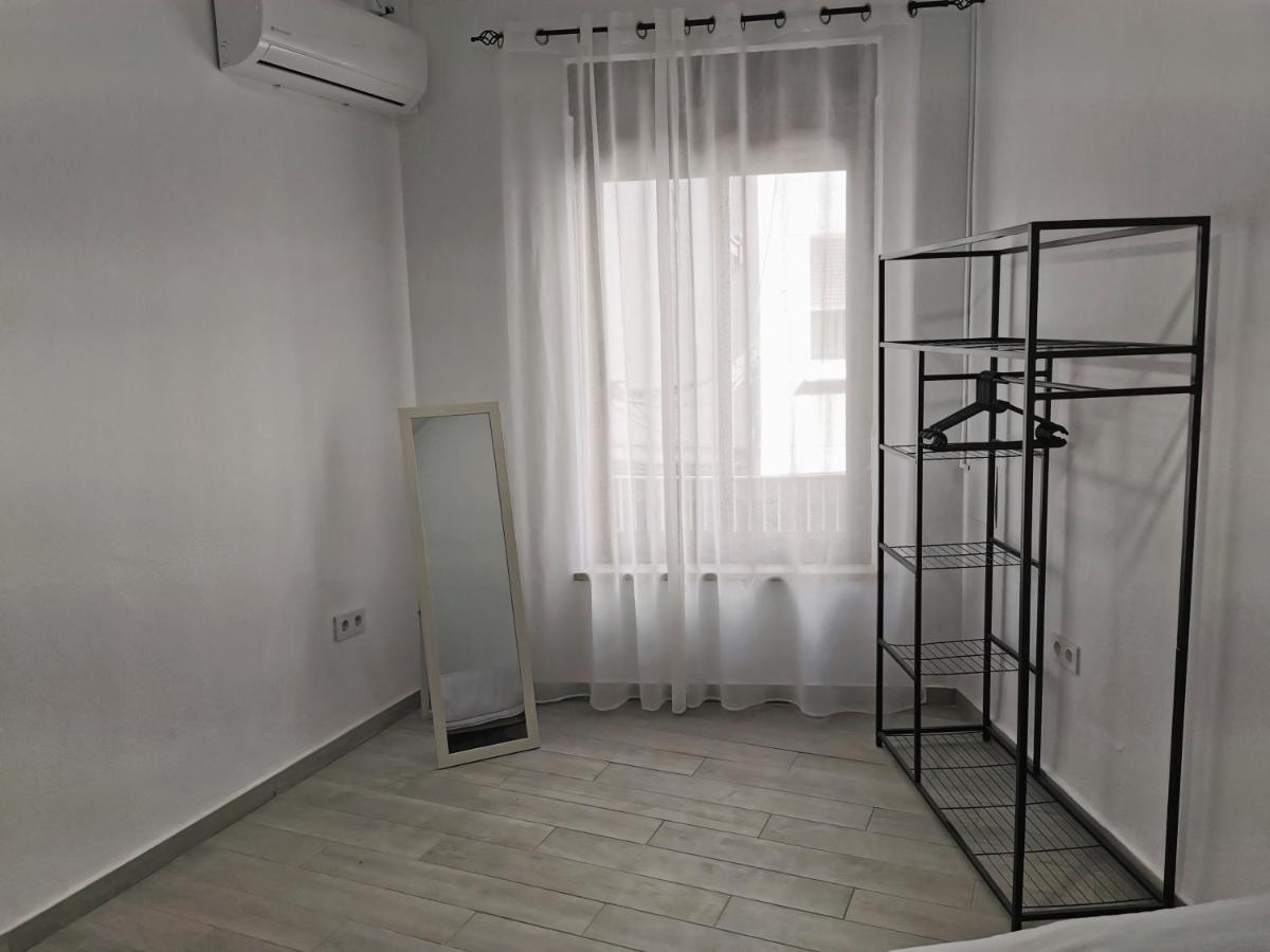 Eduardo Lucena, 5, Juderia Apartamento