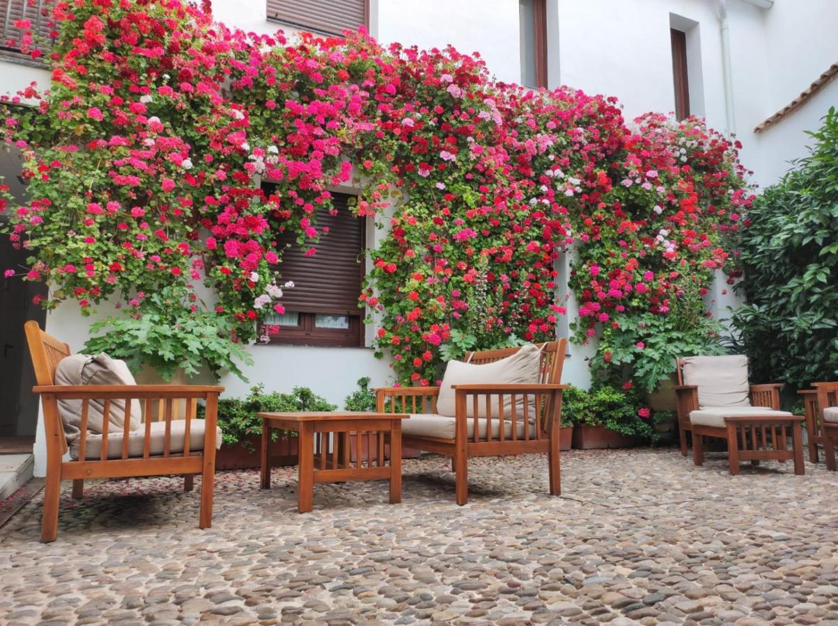 Alhajas De Apartahotel 3*