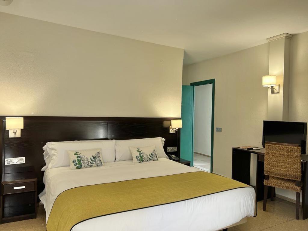Hotel Itaca Colón Córdoba