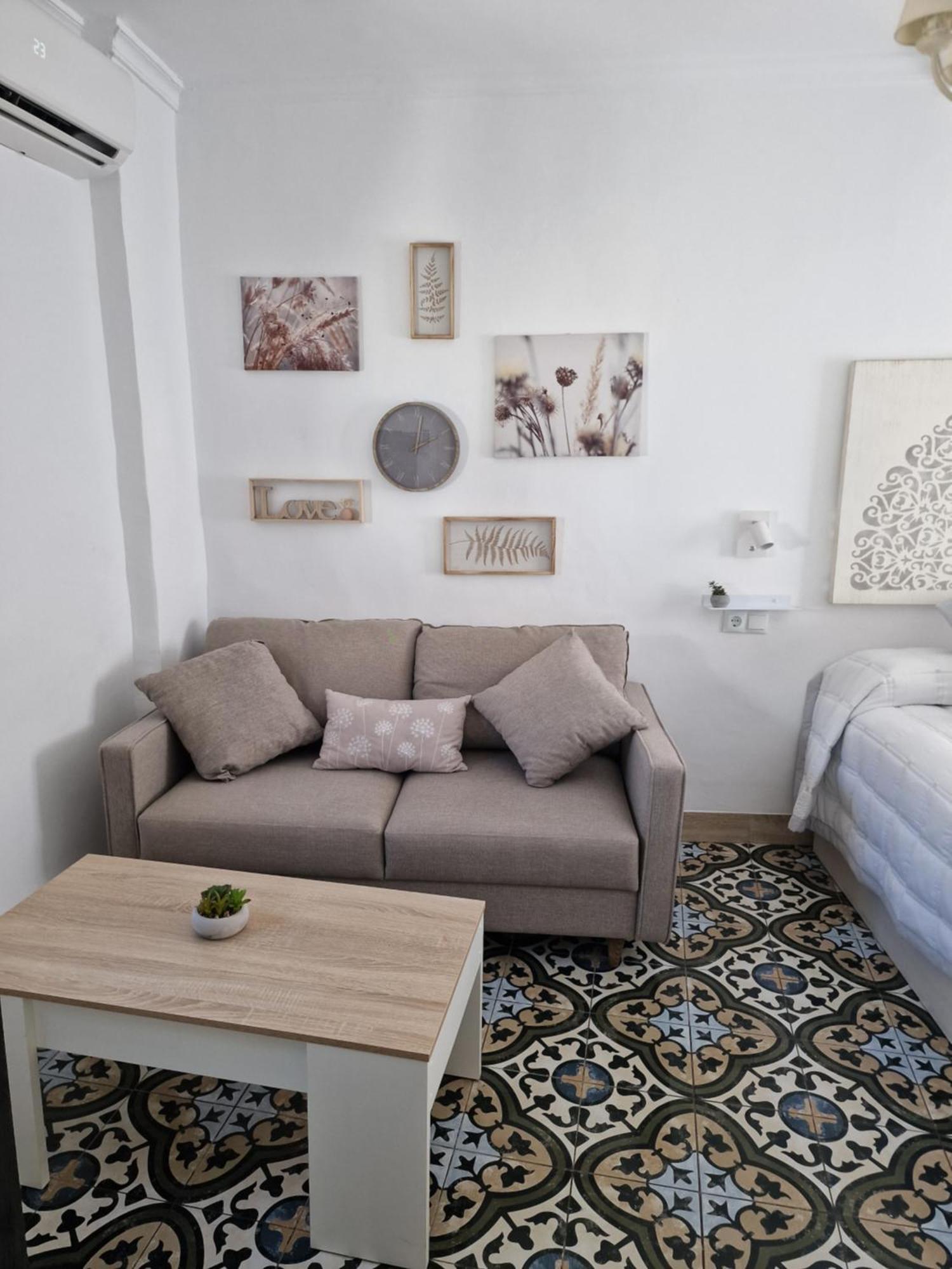 Apartamento Romero 6 Estudios Tourist Córdoba