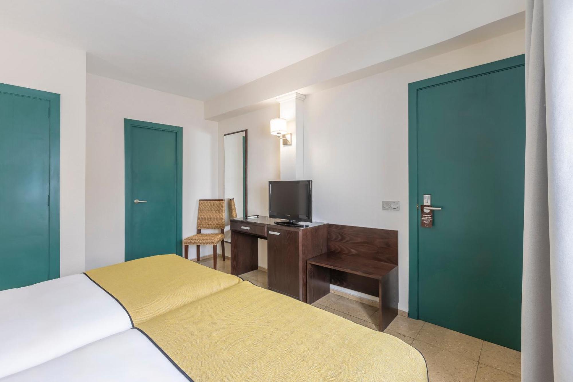 Hotel Itaca Colón Córdoba