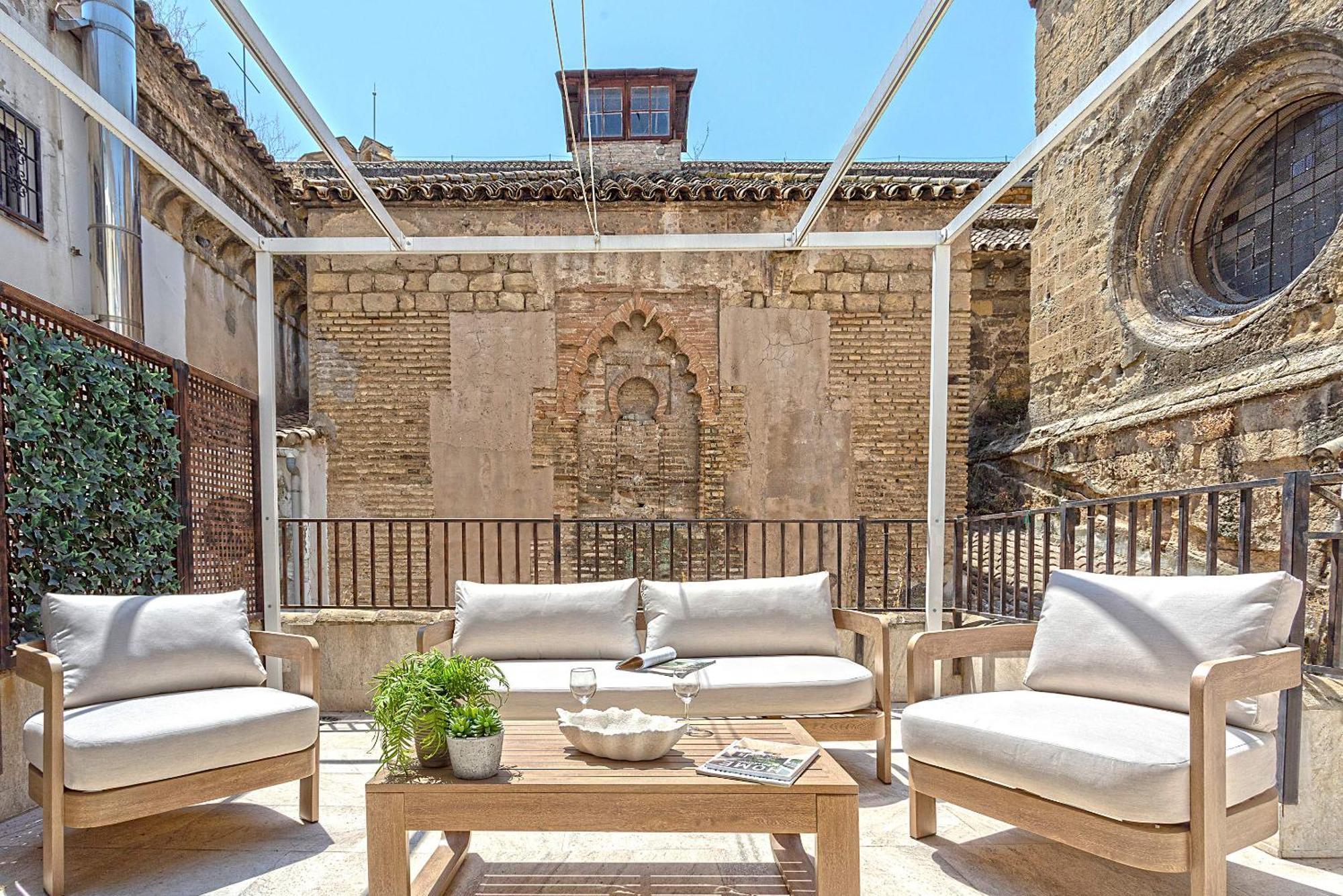 Genteel San Pablo Terrace