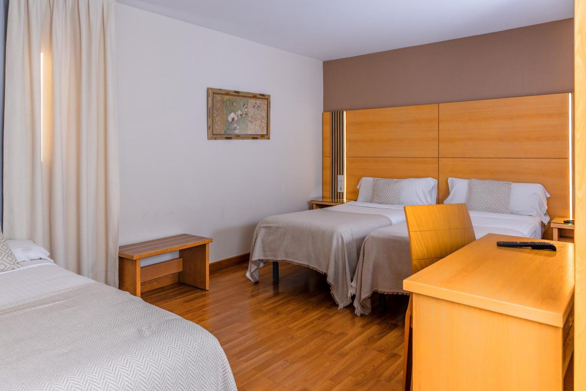 Hotel Serrano 2*