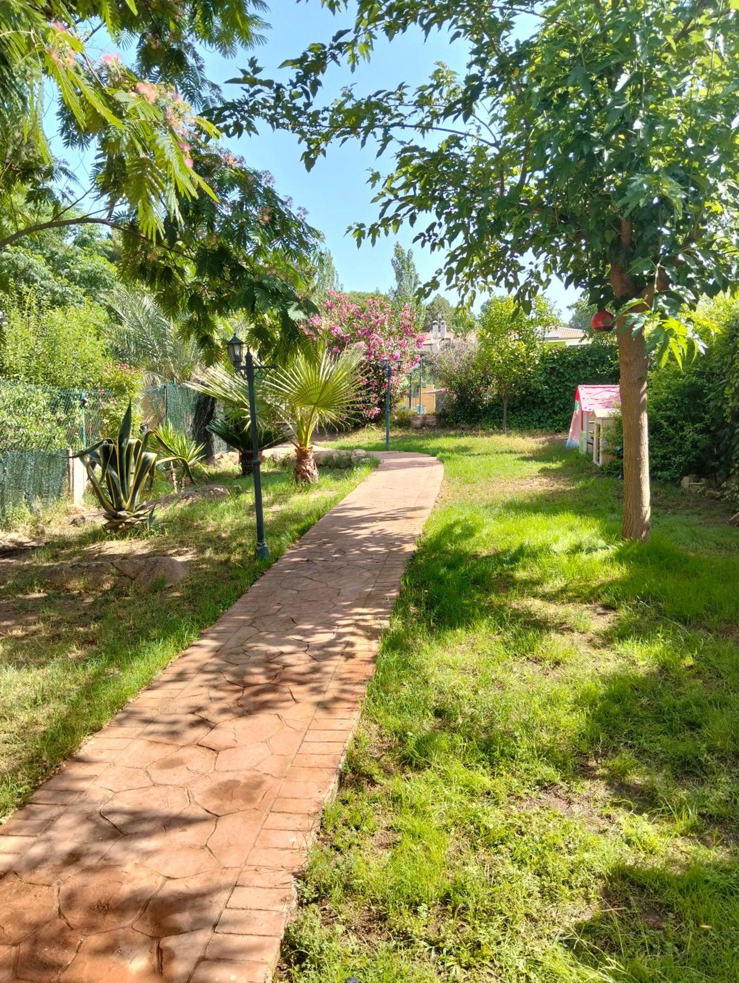 El Madrono De La Encantada Сasa de vacaciones