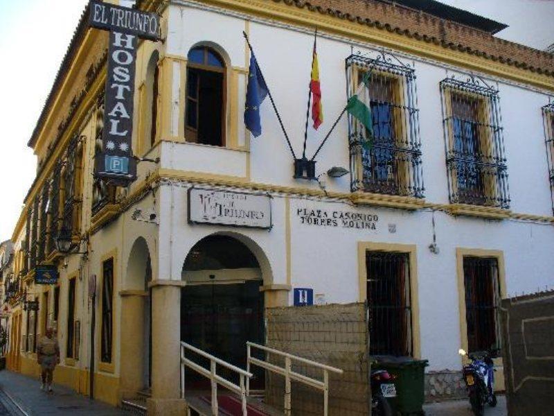 El Triunfo Pensión
