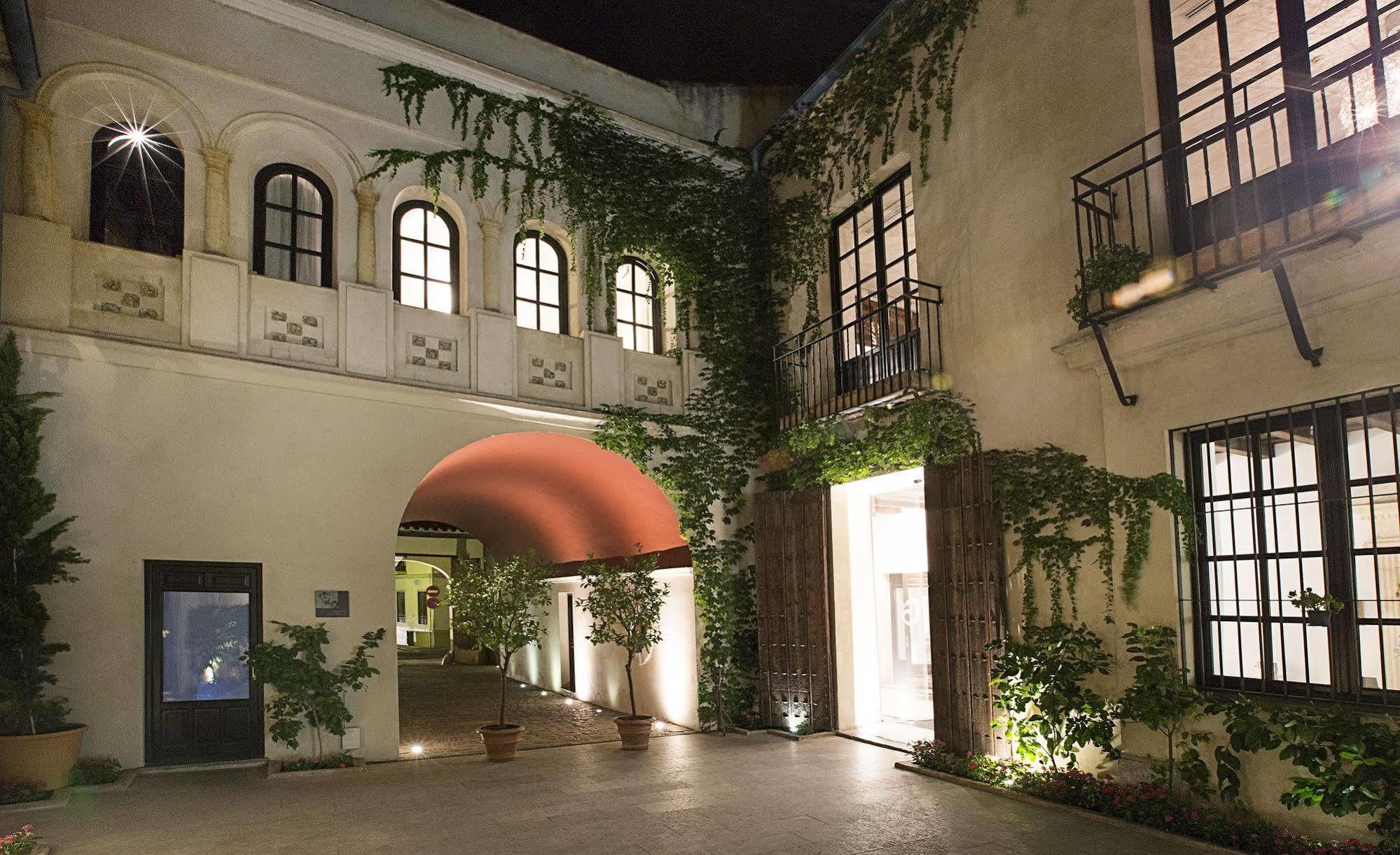 Hotel Hospes Palacio Del Bailio 5*