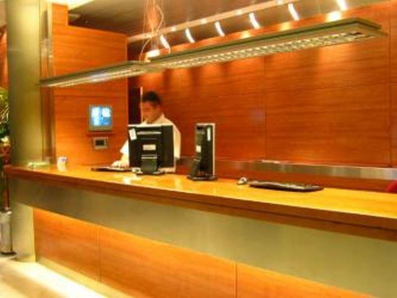 Hotel Serrano