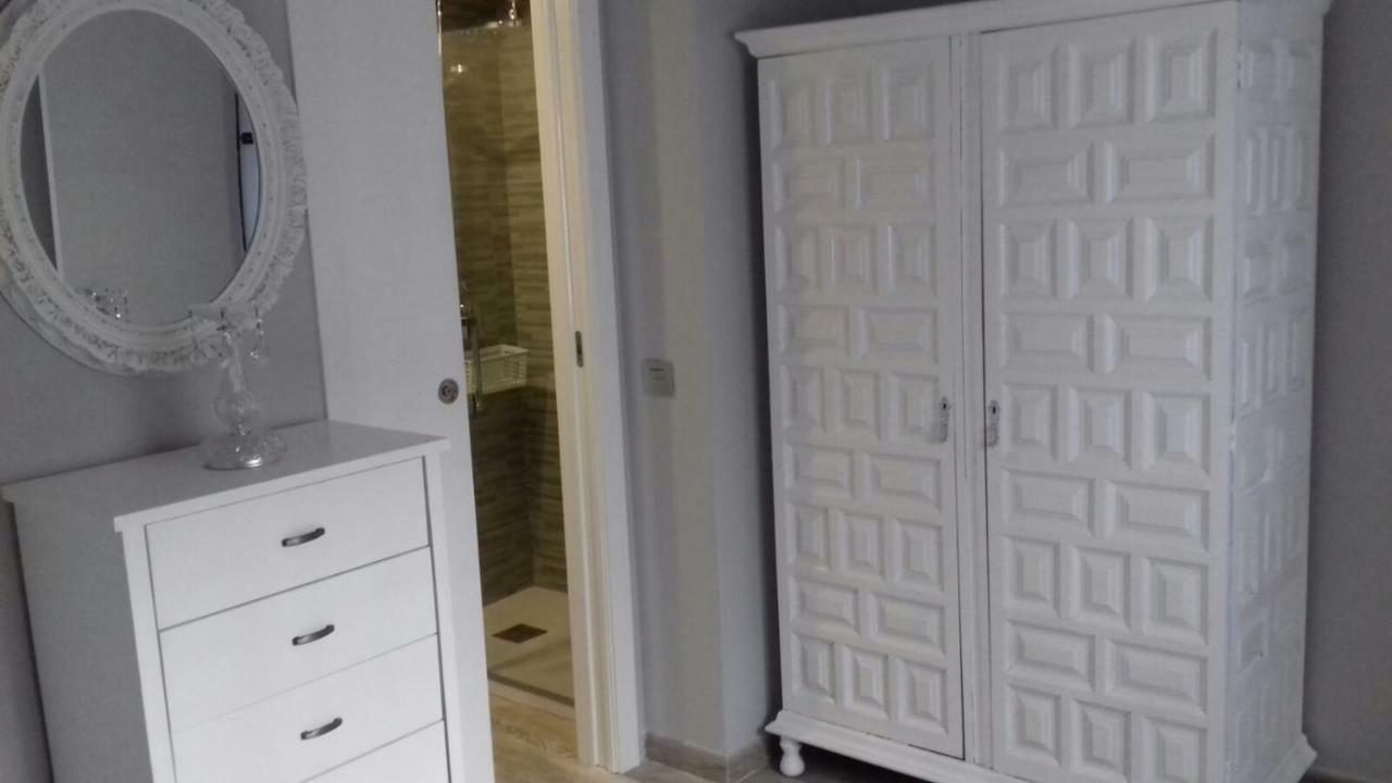 Pompeyos Apartment